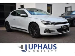 White silver (metallic) Gebraucht 2018 VW Scirocco Coupé | 18.980 € (Guter Preis)