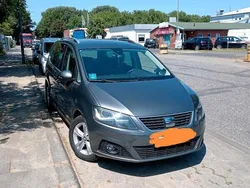 Grau Gebraucht 2020 Seat Alhambra Van / Kleinbus | 30.500 € (Guter Preis)