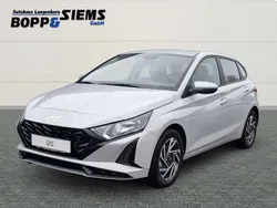 Lumen grey Neu 2024 Hyundai i20 Comfort Limousine | 21.960 € (Fairer Preis)