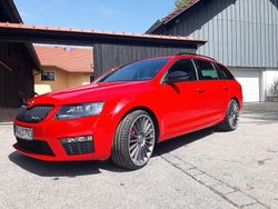 Rot Gebraucht 2016 Skoda Octavia RS Kombi | 17.500 € (Etwas zu teuer)