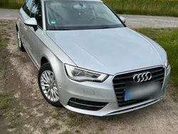 Silber Gebraucht 2013 Audi A3 Limousine | 14.250 € (Guter Preis)