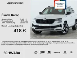 Moonweiß perleffekt Gebraucht 2024 Skoda Karoq SportLine SUV | 38.960 € (Fairer Preis)