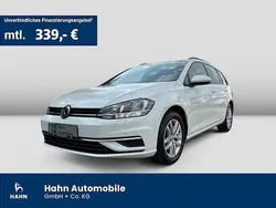 Pure white Gebraucht 2020 VW Golf VII Comfortline Kombi | 20.790 € (Etwas zu teuer)