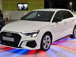 Ibisweiß Gebraucht 2022 Audi A3 Sportback e-tron S-Line Limousine | 24.950 € (Guter Preis)