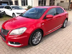 Rot Gebraucht 2012 Suzuki Kizashi Limousine | 10.000 € (Guter Preis)