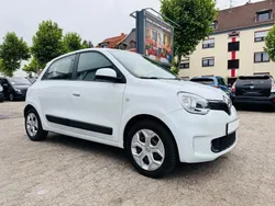 Weiß Gebraucht 2021 Renault Twingo LIMITED Kleinwagen | 9.400 € (Guter Preis)