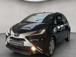 Schwarz Gebraucht 2017 Toyota Aygo X-play Kleinwagen | 8.950 € (Fairer Preis)