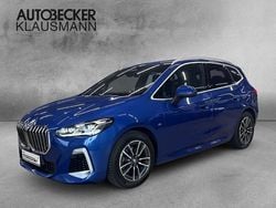 Blau Gebraucht 2023 BMW 220 Active Tourer M Sport Van / Kleinbus | 32.774 € (Fairer Preis)