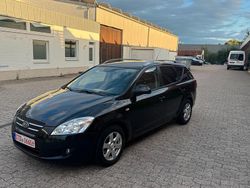 Schwarz Gebraucht 2009 Kia Ceed Sportswagon EX Kombi | 3.450 € (Fairer Preis)