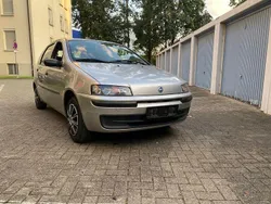 Silber Gebraucht 2001 Fiat Punto Kleinwagen | 1.000 € (Fairer Preis)