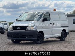 Weiß Gebraucht 2009 Toyota HiAce Van / Kleinbus | 6.750 € (Superpreis)