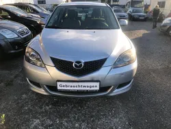 Silber Gebraucht 2004 Mazda 3 Kleinwagen | 750 € (Superpreis)