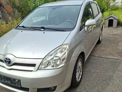 Silber Gebraucht 2007 Toyota Corolla Verso Executive Van / Kleinbus | 3.333 € (Fairer Preis)