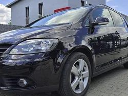 Schwarz Gebraucht 2008 VW Golf Plus Cross United Van / Kleinbus | 2.190 €