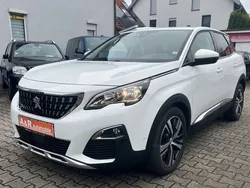 Weiß Gebraucht 2017 Peugeot 3008 Allure SUV | 14.100 € (Fairer Preis)