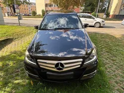 Schwarz Gebraucht 2012 Mercedes C250 Elegance Limousine | 10.590 € (Fairer Preis)
