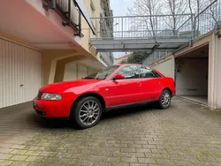Rot Gebraucht 2000 Audi A4 Limousine | 4.000 € (Fairer Preis)