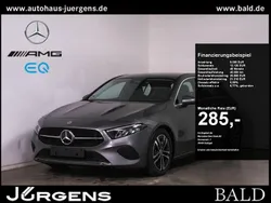 Mountain grey metallic Neu 2024 Mercedes A180 Advanced Limousine | 29.480 € (Guter Preis)