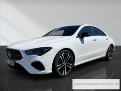Weiß Gebraucht 2025 Mercedes CLA180 Night Limousine | 39.900 € (Fairer Preis)