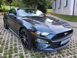 Grau Gebraucht 2018 Ford Mustang Premium Coupé | 22.999 € (Guter Preis)
