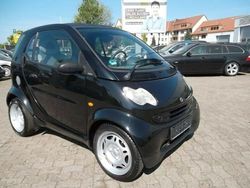 Schwarz metallic Gebraucht 2003 Smart ForTwo Coupé Coupé | 1.750 € (Fairer Preis)