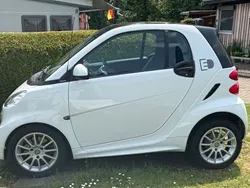 Weiß Gebraucht 2013 Smart ForTwo Electric Drive Coupé | 6.200 € (Etwas zu teuer)