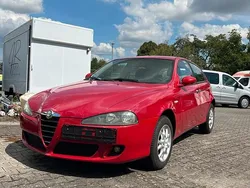 Rot Gebraucht 2006 Alfa Romeo 147 Kleinwagen | 1.500 € (Fairer Preis)