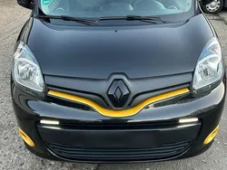 Schwarz Gebraucht 2018 Renault Kangoo Van / Kleinbus | 8.300 € (Fairer Preis)