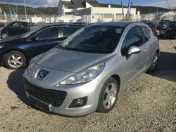 Silber Gebraucht 2010 Peugeot 207 Premium Limousine | 3.500 € (Etwas zu teuer)