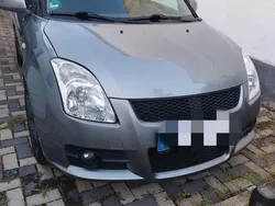 Silber Gebraucht 2009 Suzuki Swift Club Limousine | 5.299 € (Etwas zu teuer)