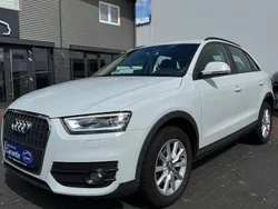 Weiß Gebraucht 2012 Audi Q3 Comfort SUV | 14.990 € (Fairer Preis)