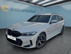 Weiß Gebraucht 2023 BMW 330e M Sport Kombi | 40.899 € (Fairer Preis)