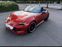 Schwarz Gebraucht 2018 Mazda MX5 Signature Cabrio | 26.500 € (Teuer)