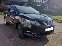 Gebraucht 2017 Nissan Qashqai Black Edition SUV | 13.999 € (Etwas zu teuer)