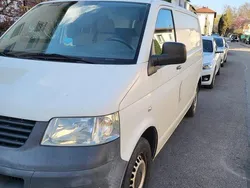 Weiß Gebraucht 2010 VW T5 Van | 5.500 €