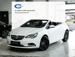 Weiß Gebraucht 2015 Opel Cascada Eco Cabrio | 9.999 € (Fairer Preis)