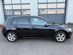 Schwarz Gebraucht 2013 VW Golf VII Comfortline Limousine | 6.900 € (Etwas zu teuer)