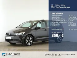 Grau Gebraucht 2021 VW Touran Highline Van / Kleinbus | 28.325 € (Fairer Preis)