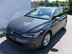 Delfingrau metallic Neu 2025 VW Golf VIII Life Limousine | 25.390 € (Superpreis)