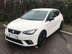 'candy' weiss Gebraucht 2023 Seat Ibiza FR Kleinwagen | 21.400 € (Fairer Preis)