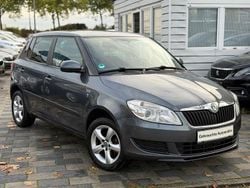 Anthracitegrau metallic Gebraucht 2011 Skoda Fabia Family Kleinwagen | 2.999 € (Superpreis)