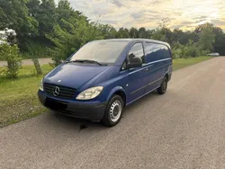 Blau Gebraucht 2008 Mercedes Vito Van / Kleinbus | 3.900 €