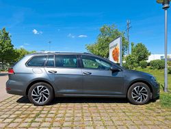 Grau Gebraucht 2018 VW Golf VII Comfortline Kombi | 17.900 € (Teuer)