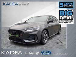 Magneticgrau (metallic) Gebraucht 2022 Ford Focus ST Limousine | 29.960 € (Fairer Preis)