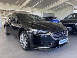 Jet black (metallic) Gebraucht 2024 Mazda 6 Takumi-Line Kombi | 28.700 € (Guter Preis)