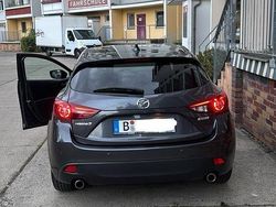 Gebraucht 2014 Mazda 3 Center-Line Kleinwagen | 7.500 € (Etwas zu teuer)