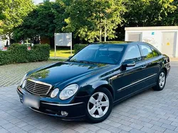 Schwarz Gebraucht 2003 Mercedes E270 Avantgarde Limousine | 5.500 € (Teuer)