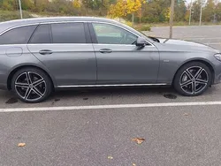 Grau Gebraucht 2019 Mercedes E400 Edition Kombi | 28.900 € (Superpreis)