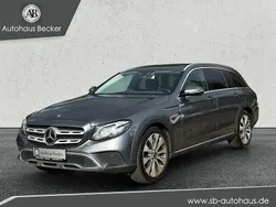 Grau Gebraucht 2018 Mercedes E350 Kombi | 21.950 € (Fairer Preis)