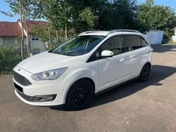 Weiß Gebraucht 2018 Ford Grand C-Max Cool & Connect Van / Kleinbus | 9.999 € (Fairer Preis)